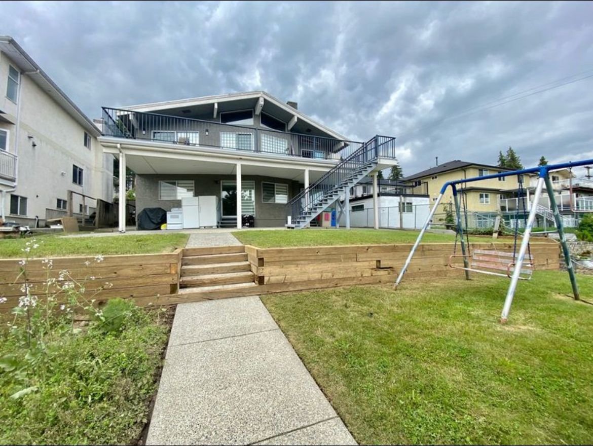 3876 Marine Drive - Photo 4