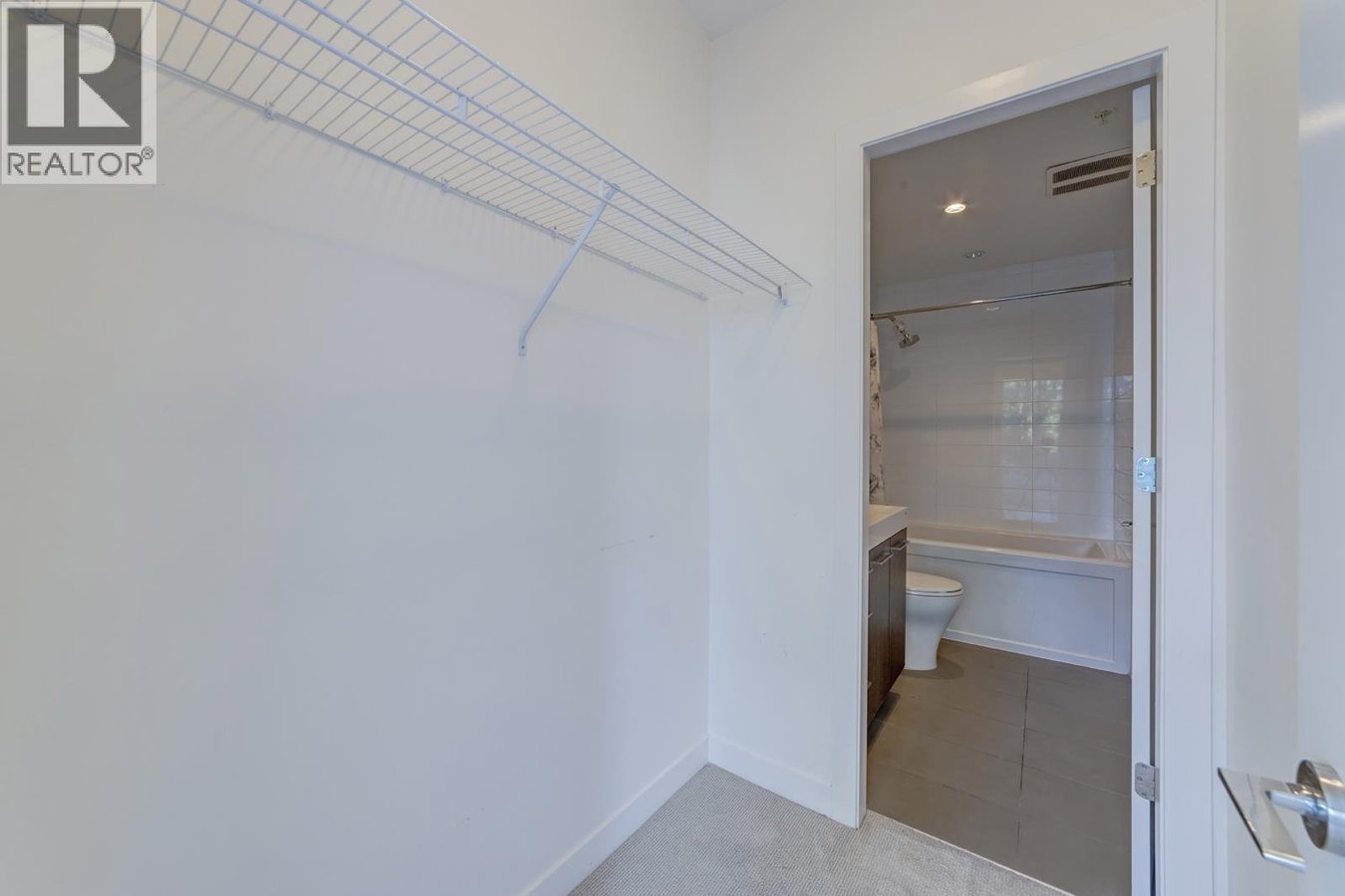 10XX 9060 UNIVERSITY CRESCENT - Photo 5