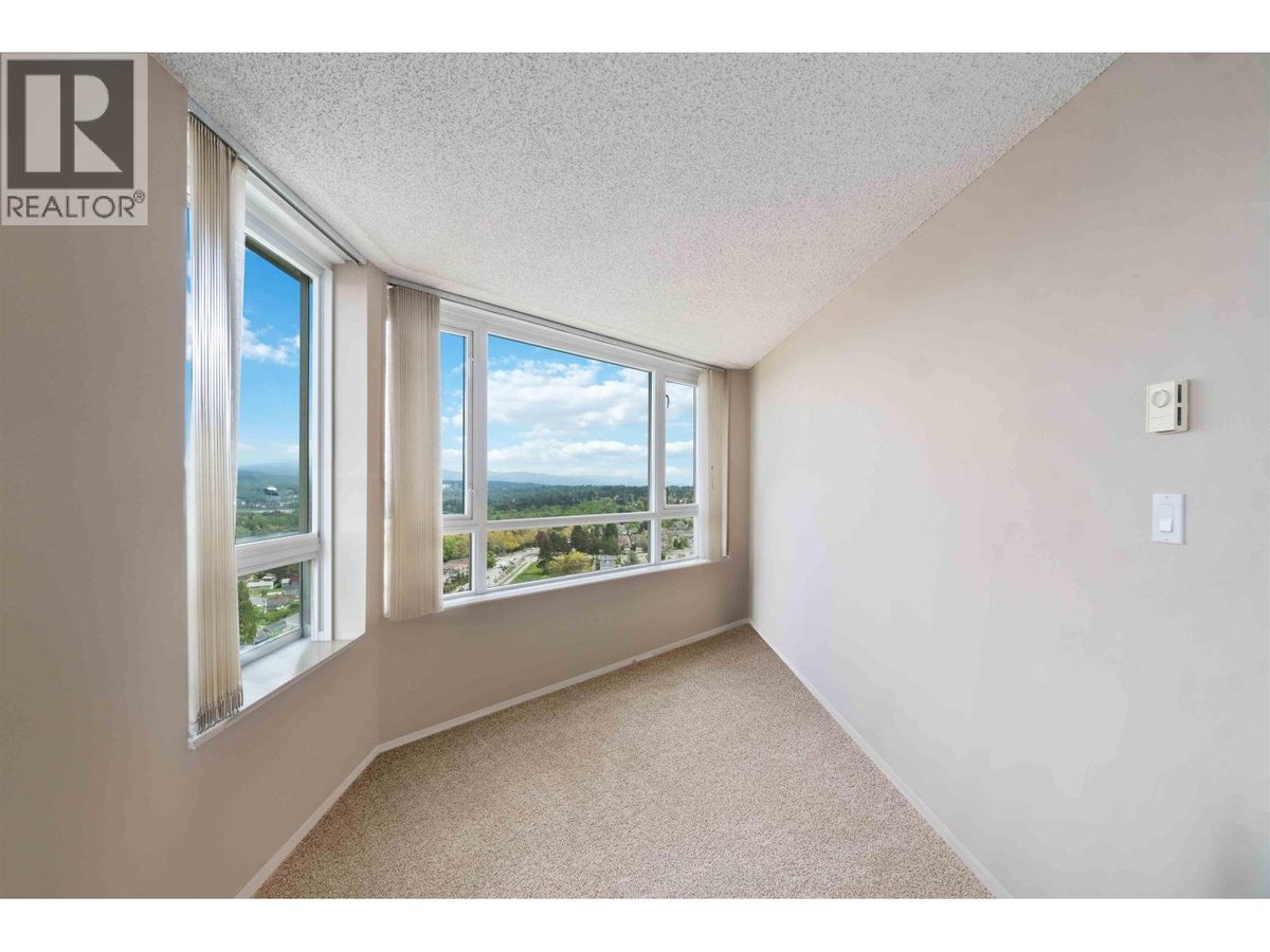 19xx 6055 NELSON AVENUE - Photo 9