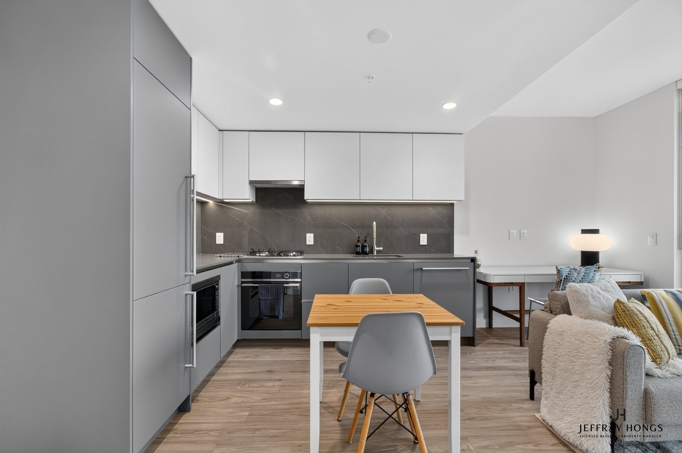 2135 Springer Avenue - Photo 2