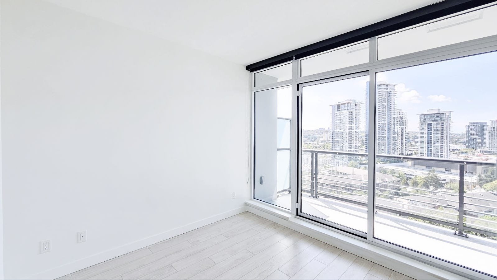 4730 Lougheed Highway - Photo 9