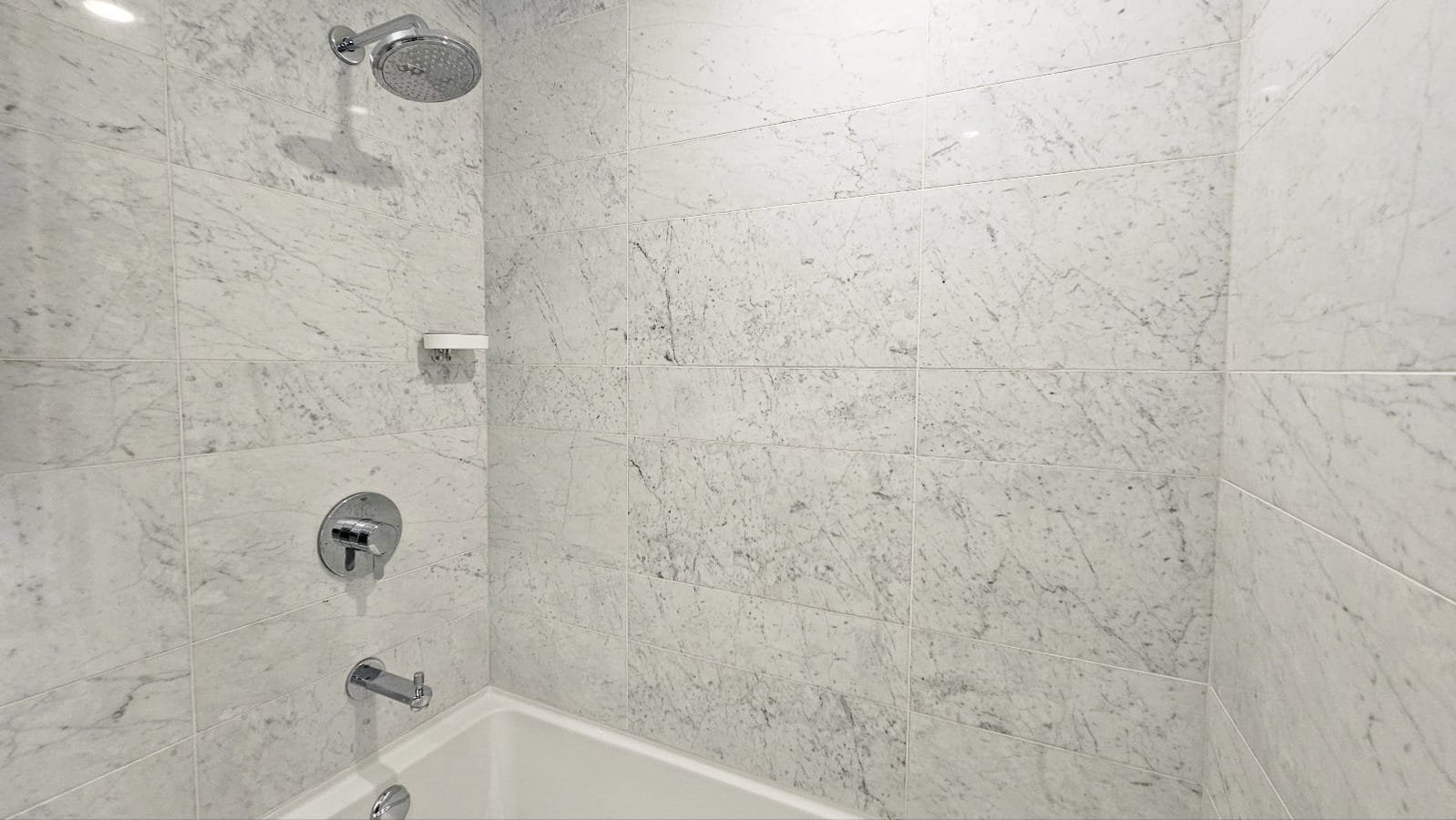 4730 Lougheed Highway - Photo 13
