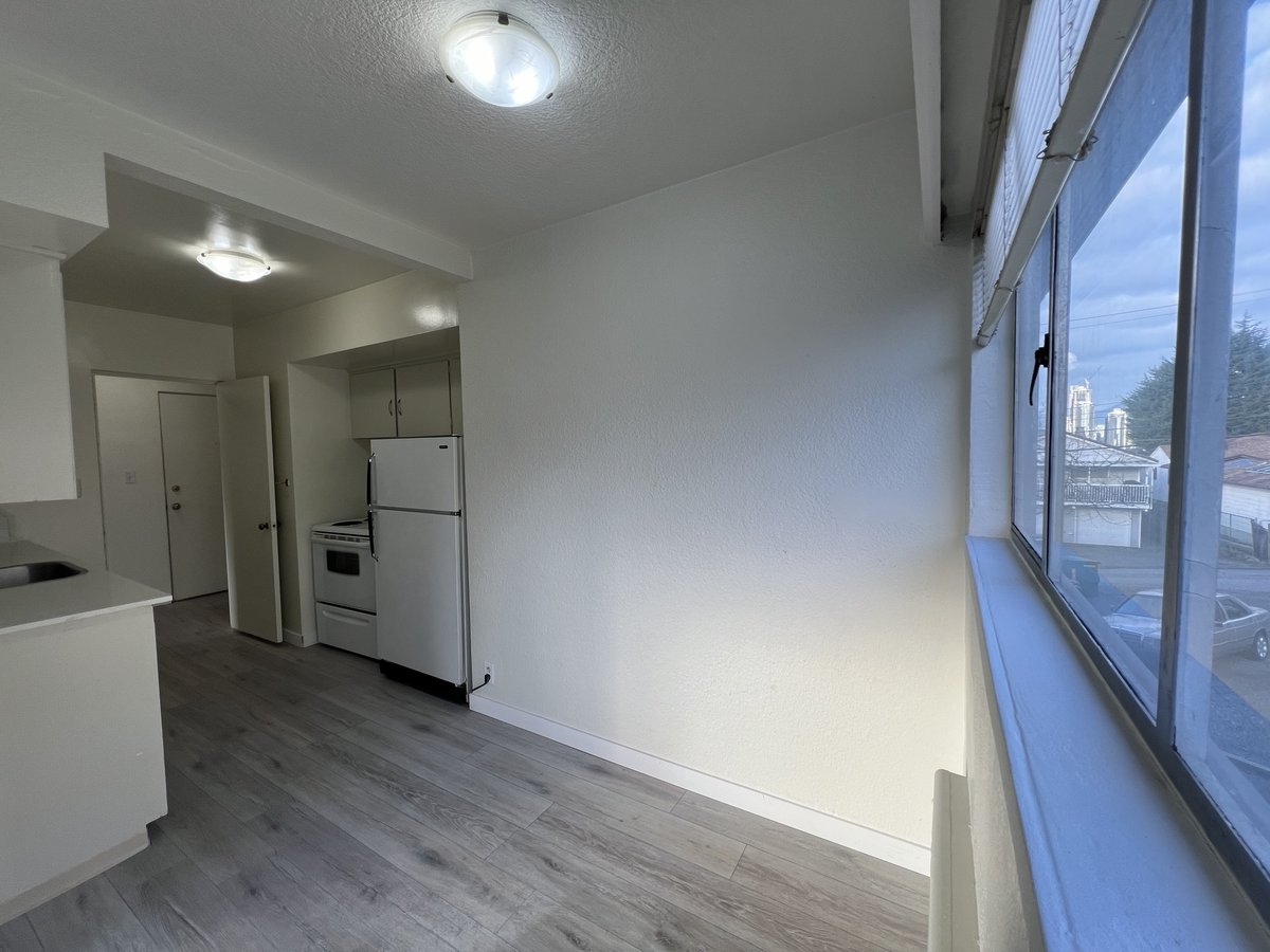 3865 Sunset Street - Photo 5