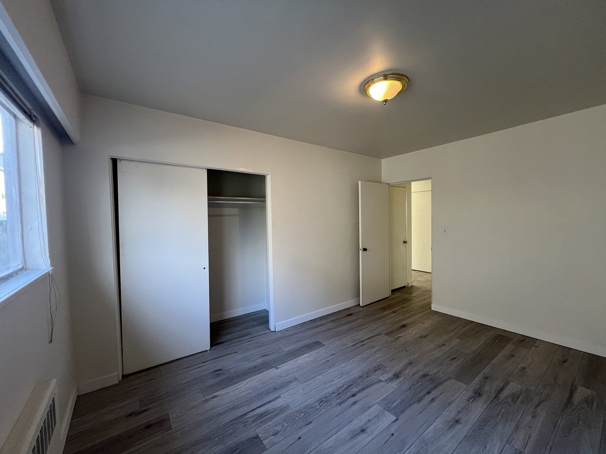 3865 Sunset Street - Photo 6