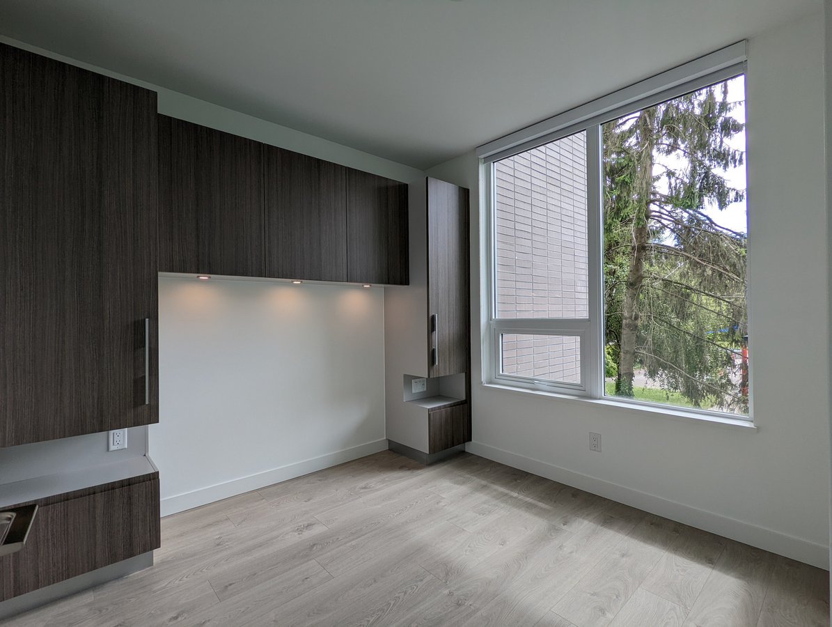 6463 Silver Avenue - Photo 7