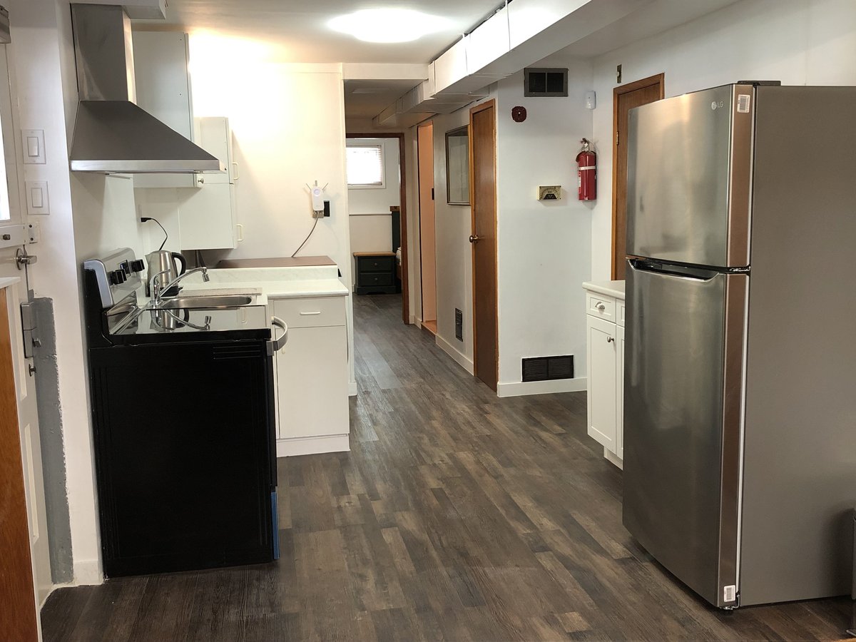 Cedarwood Court - Photo 2