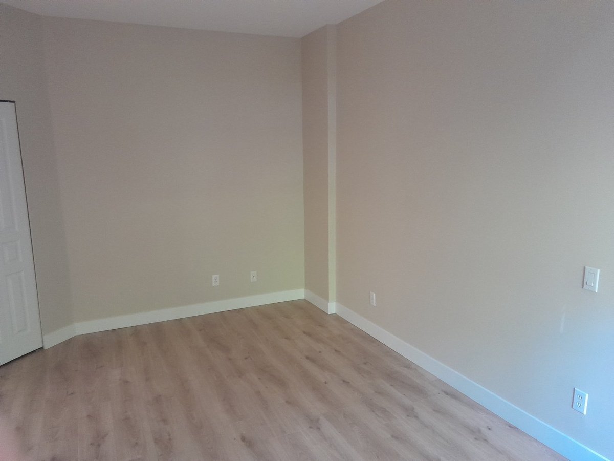 9339 University Crescent - Photo 5