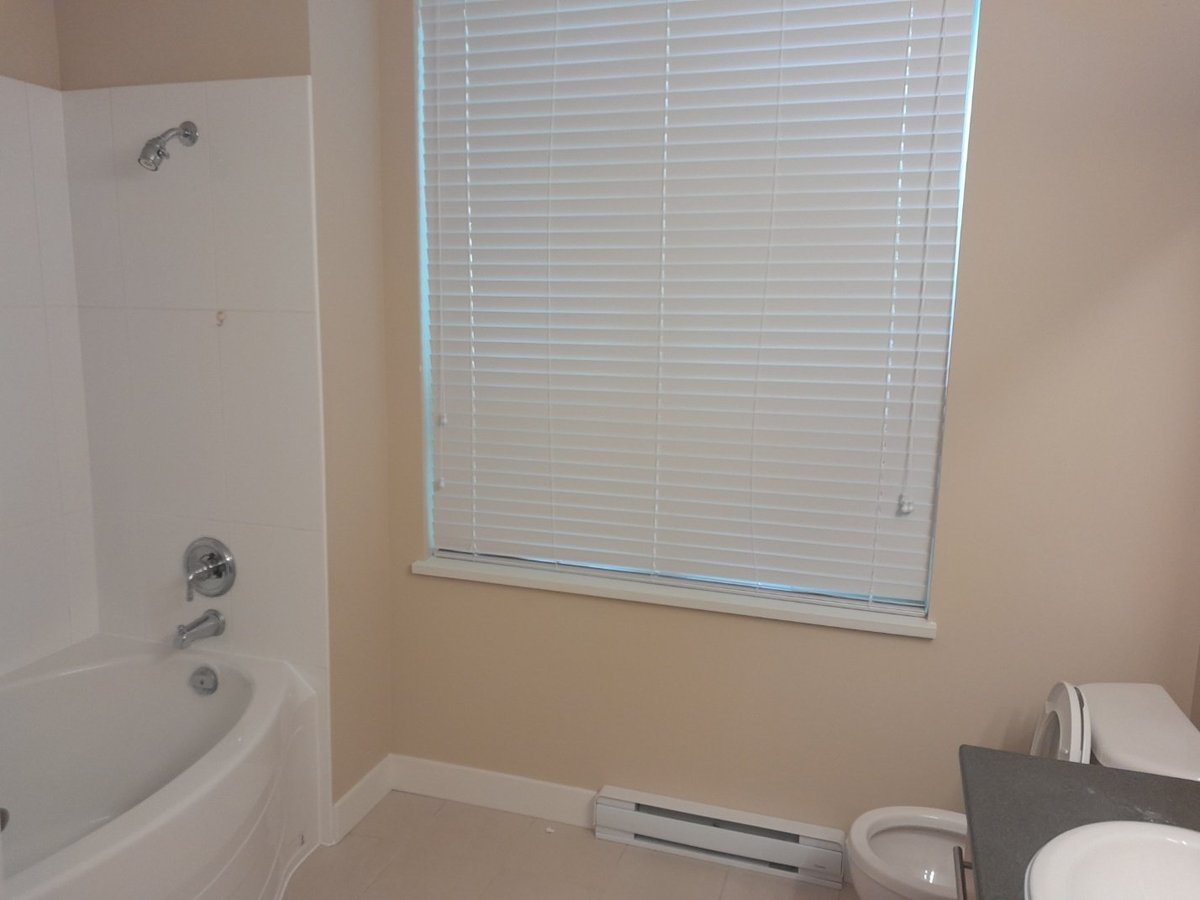 9339 University Crescent - Photo 14