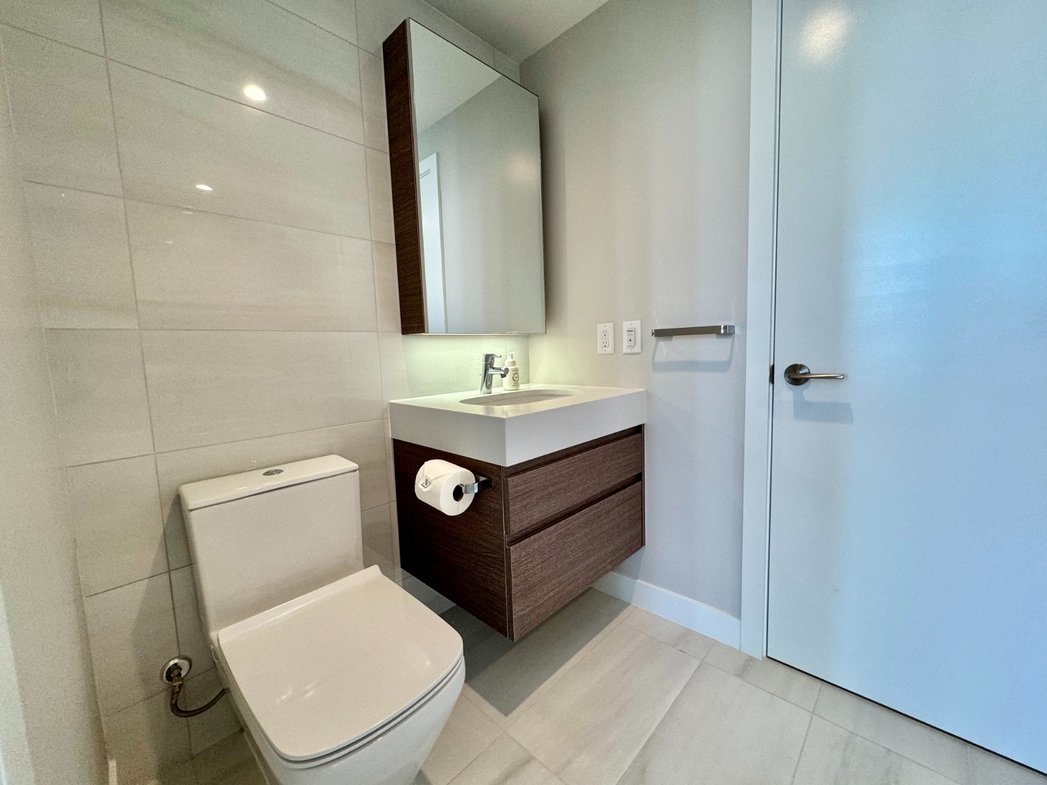 6537 Telford Avenue - Photo 2