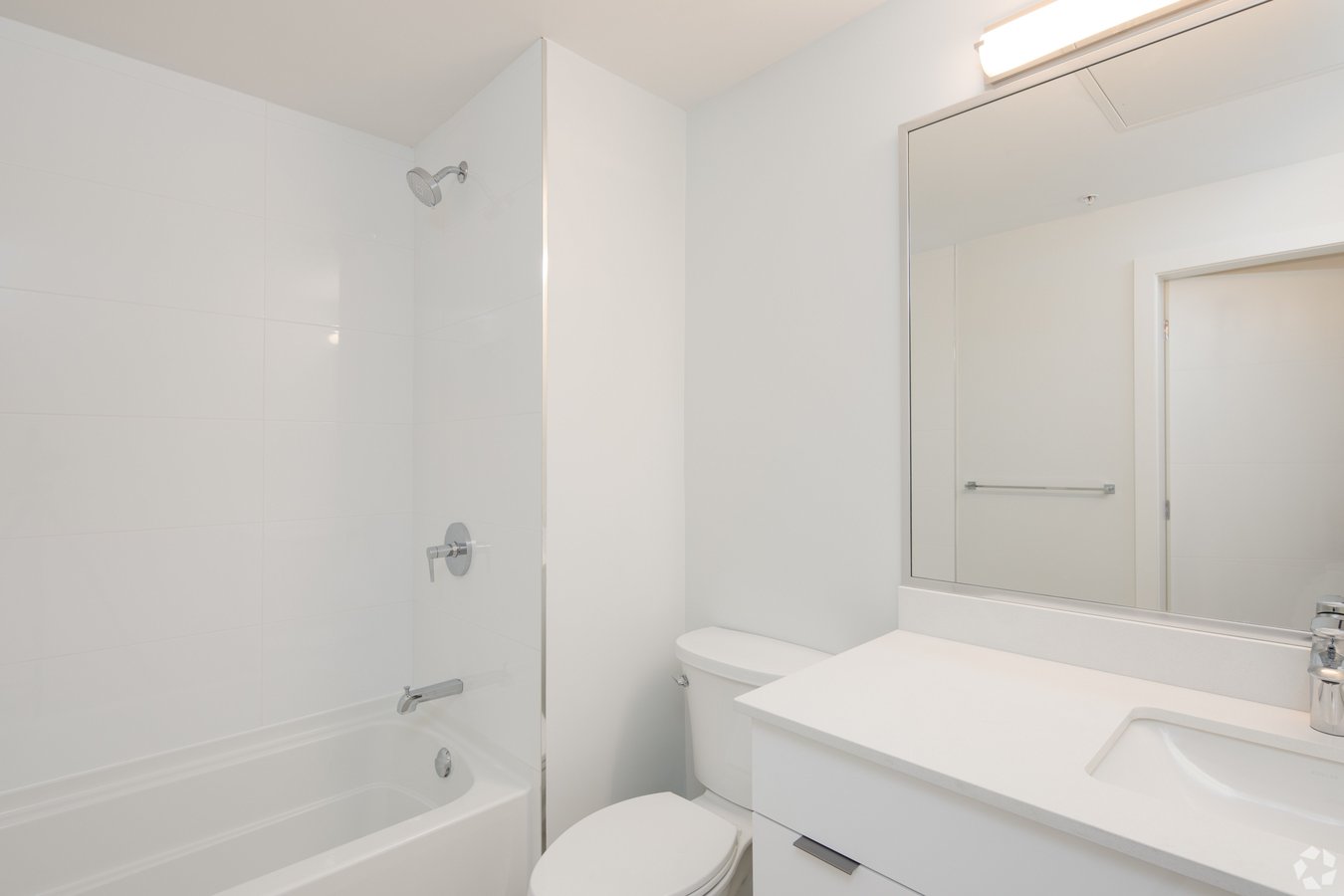 7907 Edmonds Street - Photo 7