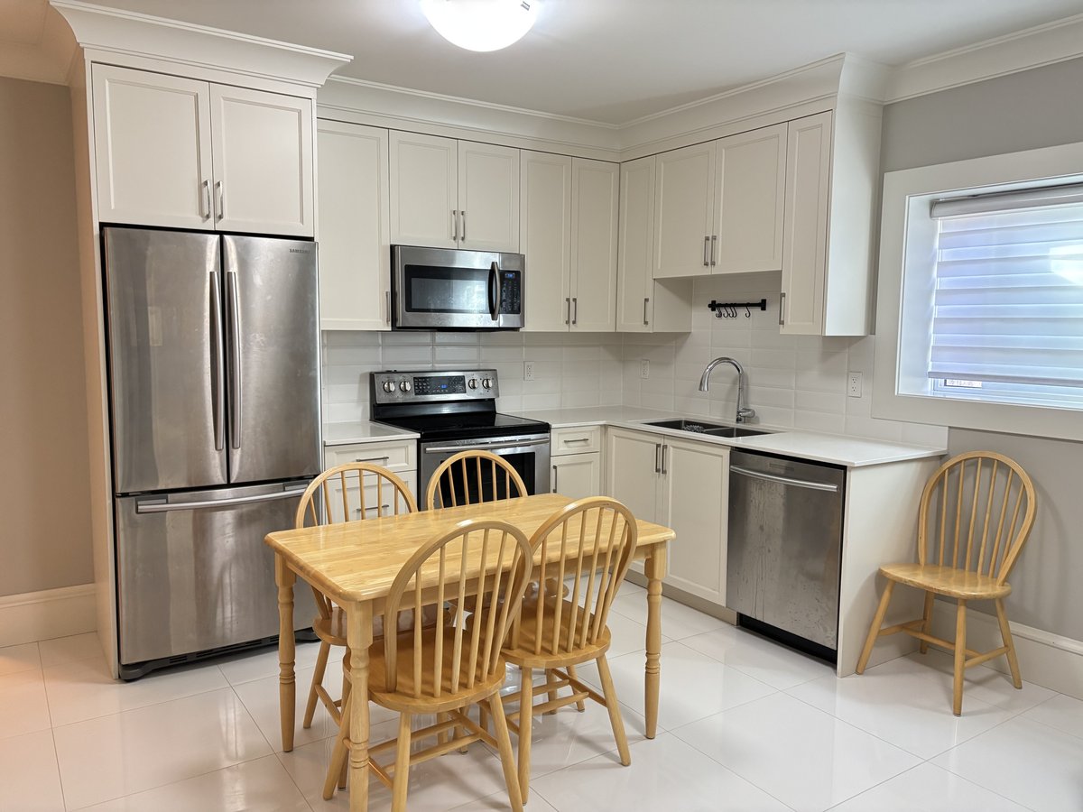 7188 Kitchener Street - Photo 4