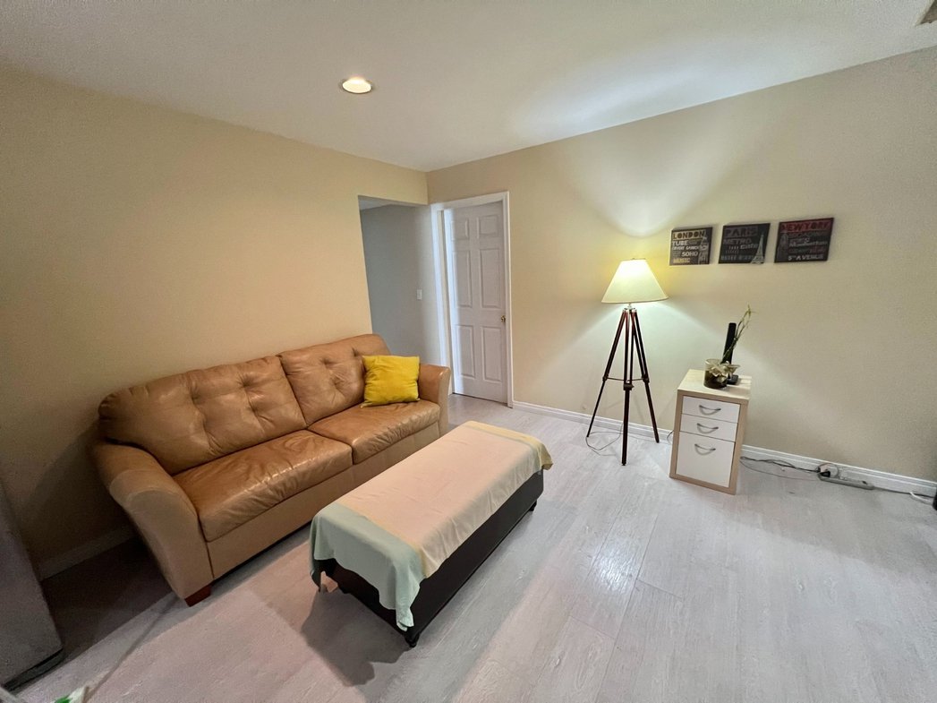 4864 Watling Street - Photo 10