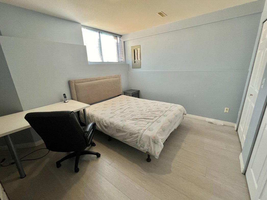 4864 Watling Street - Photo 11