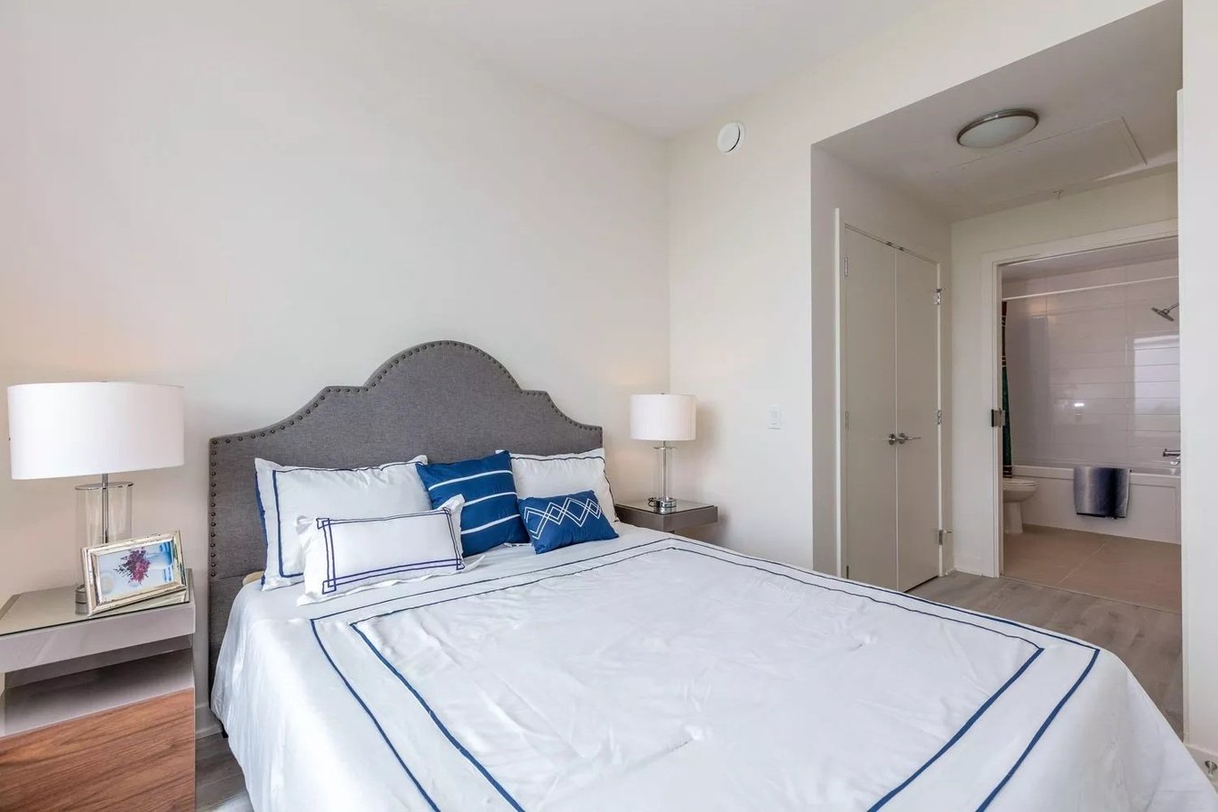 8850 University Crescent - Photo 8
