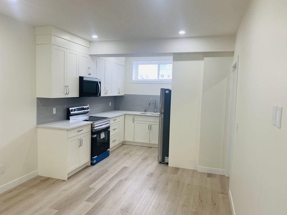 78 Belmont Manor Southwest - Photo 8