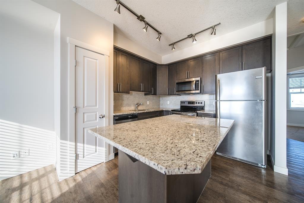193 Cranford Walk Southeast - Photo 4