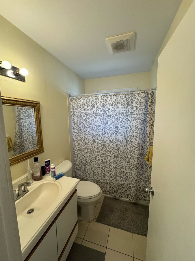 847 Northmount Drive Northwest - Photo 9