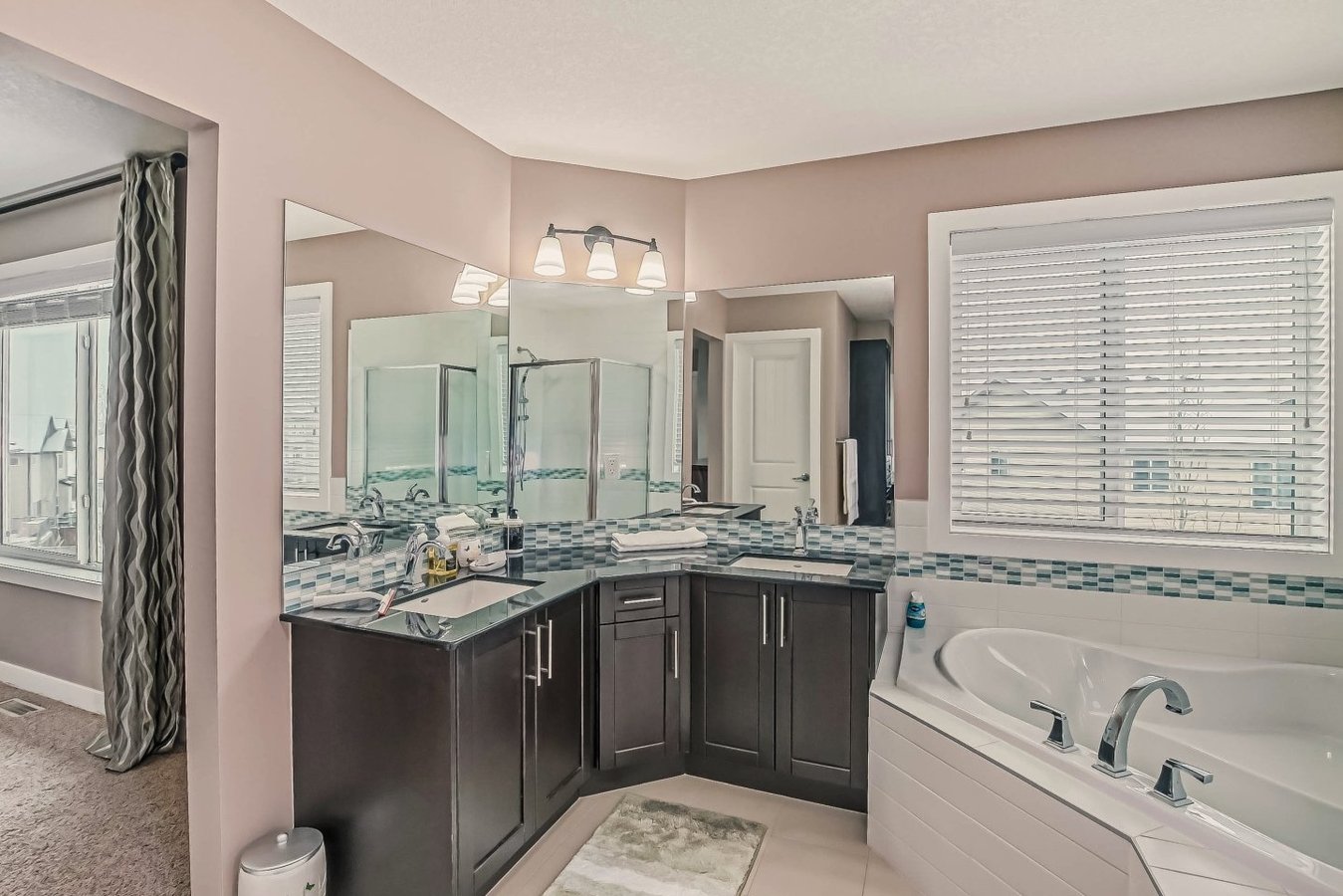 1540 Panatella Boulevard Northwest - Photo 4
