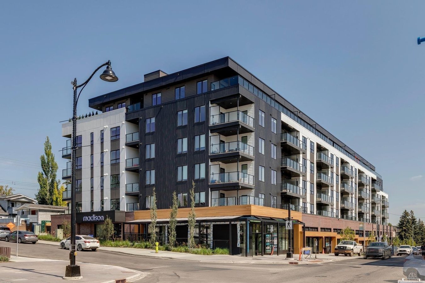 Madison Apartments - Photo 2