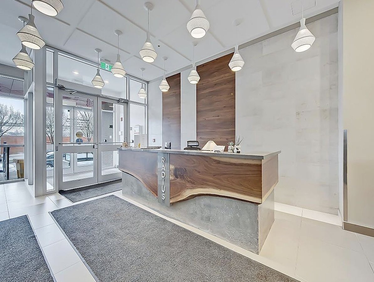88 9 Street Northeast - Photo 3