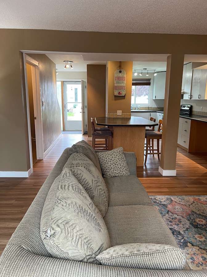 40 Avenue SW - Photo 3