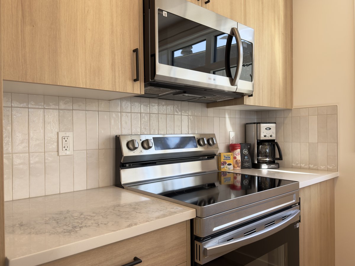 604 Seton Circle Southeast - Photo 4
