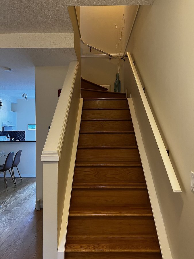 527 15 Avenue Southwest - Photo 9