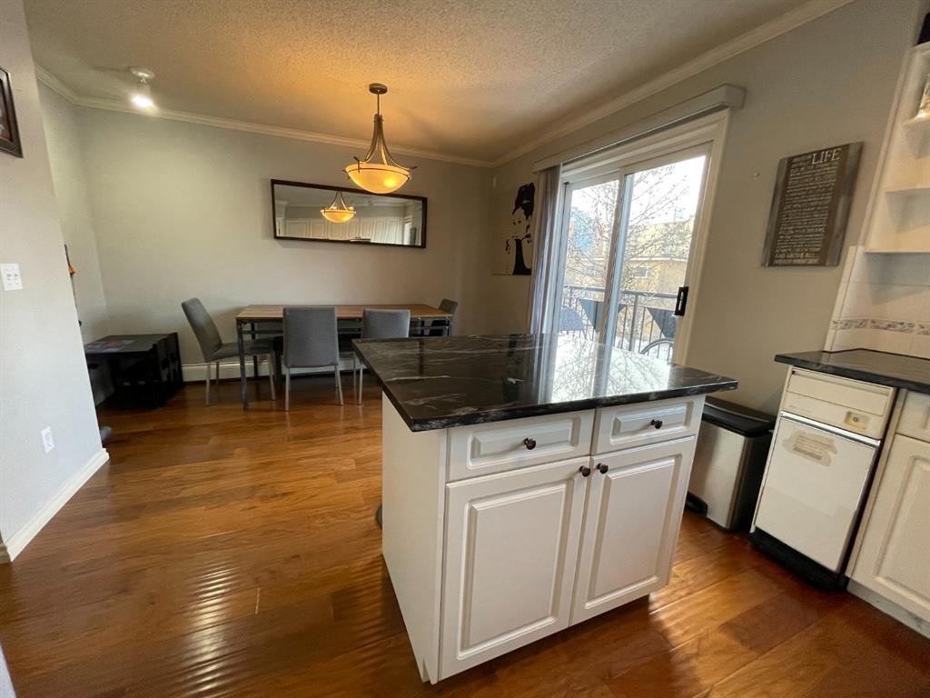 1505 11 Street Southwest - Photo 7