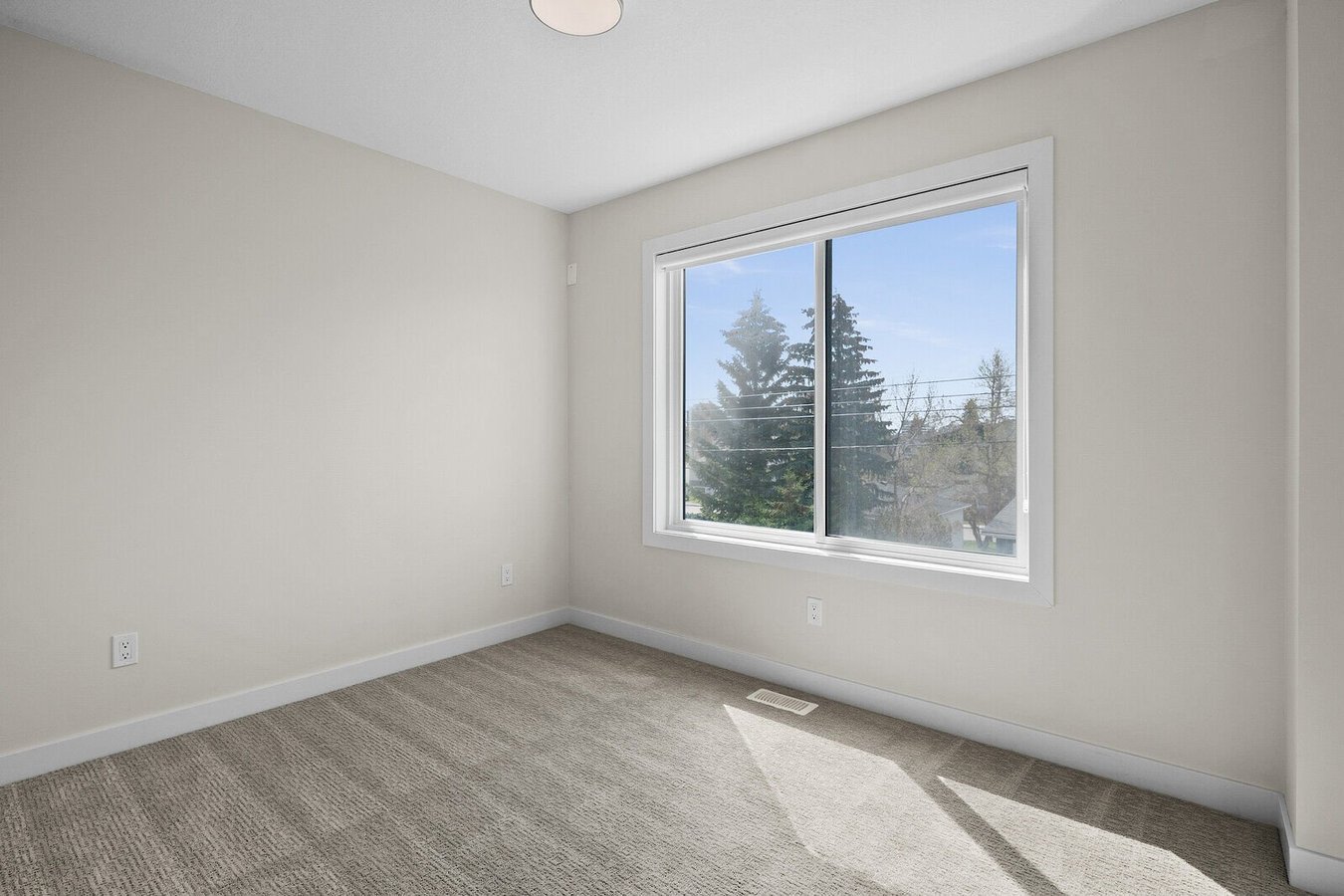 5115 4A Street Southwest - Photo 7