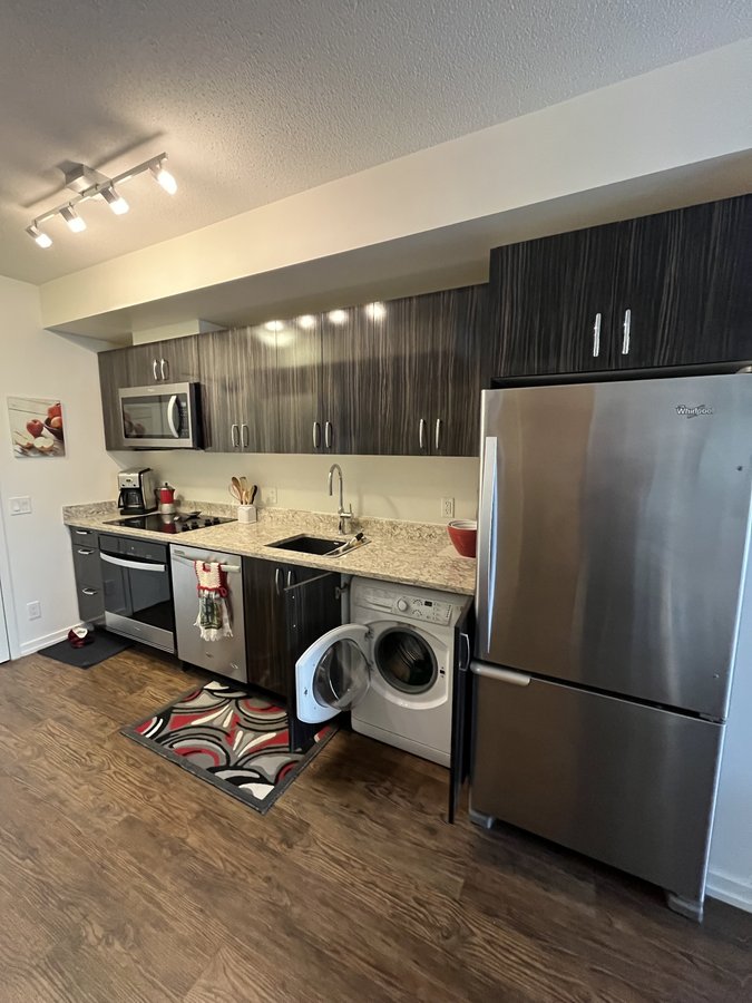 450 8 Avenue Southeast - Photo 8