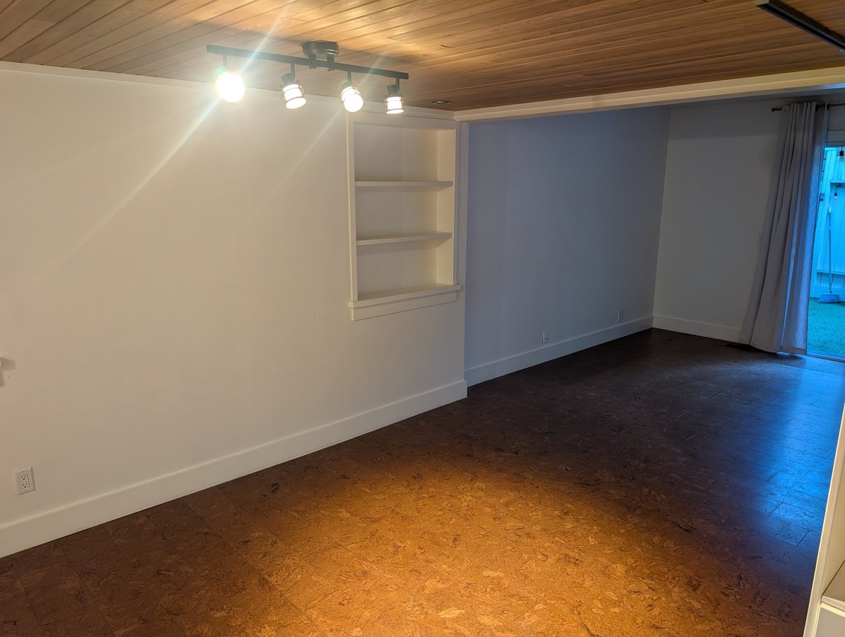 4608 75 Street Northwest - Photo 4