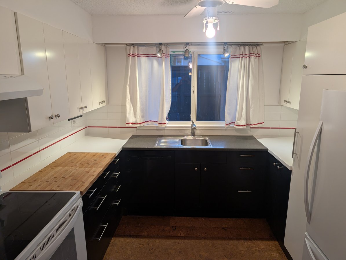 4608 75 Street Northwest - Photo 3
