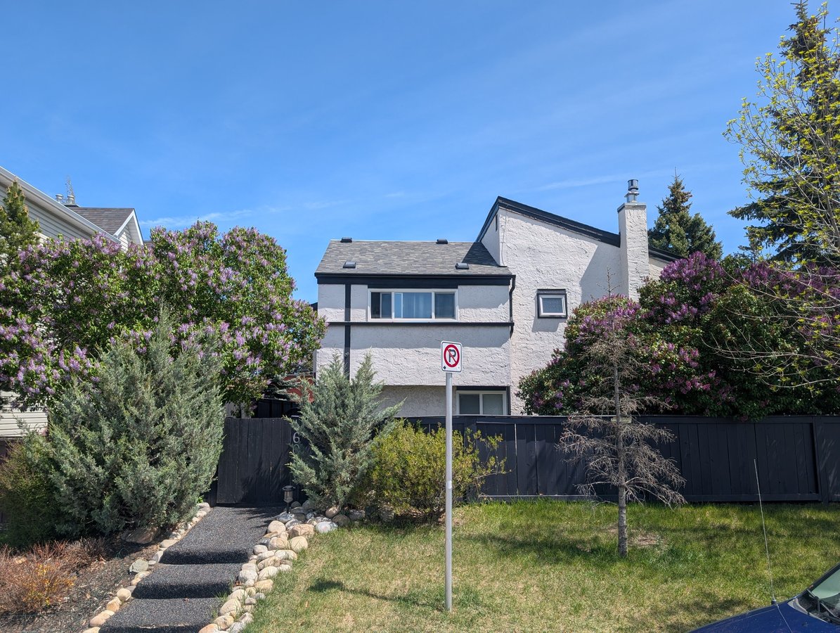 4608 75 Street Northwest - Photo 1