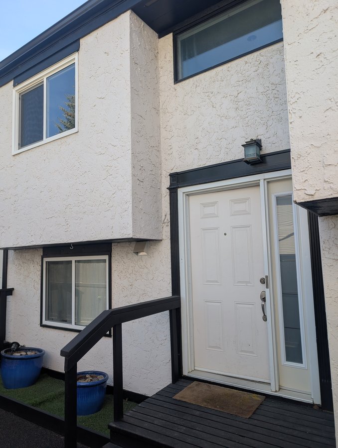 4608 75 Street Northwest - Photo 2