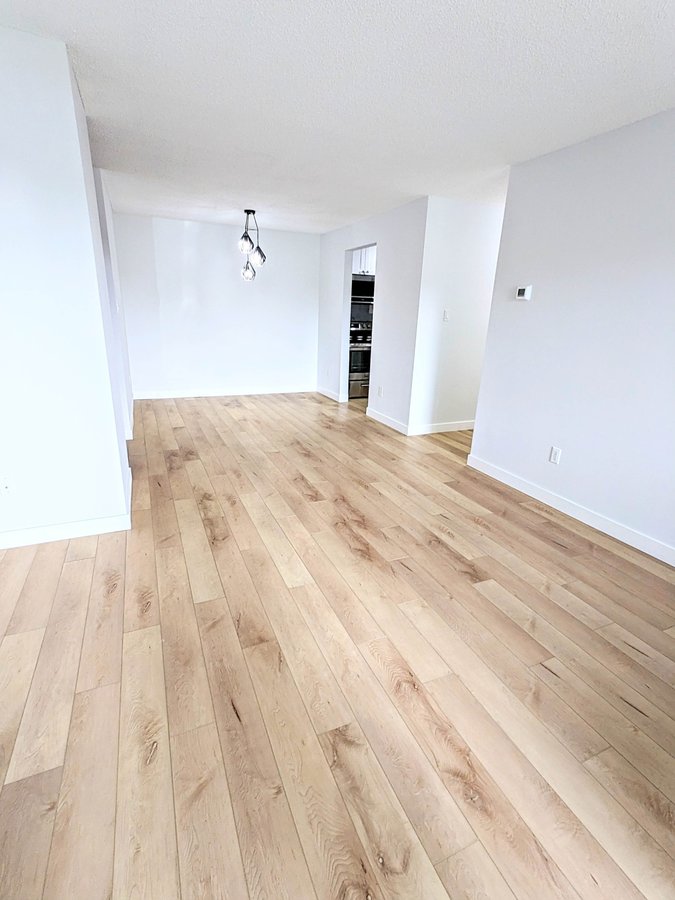315 Southampton Drive Southwest - Photo 5