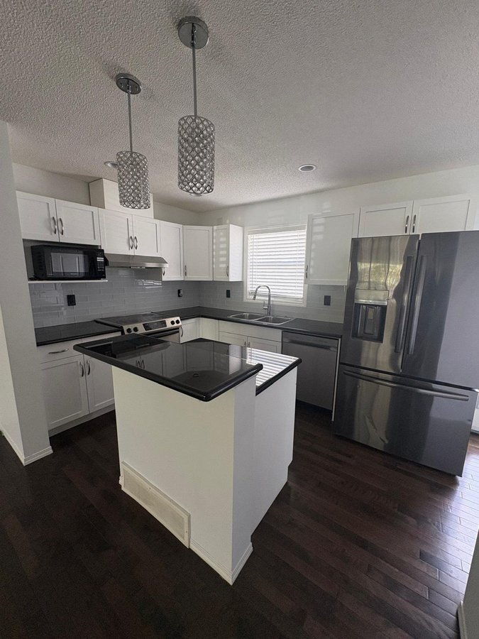 193 Country Village Manor Northeast - Photo 3