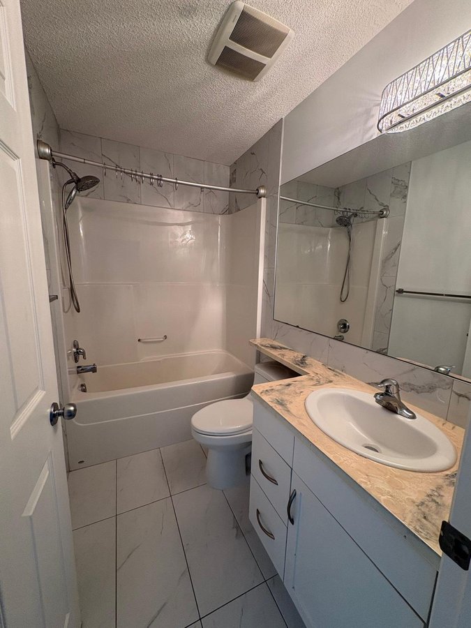 193 Country Village Manor Northeast - Photo 6