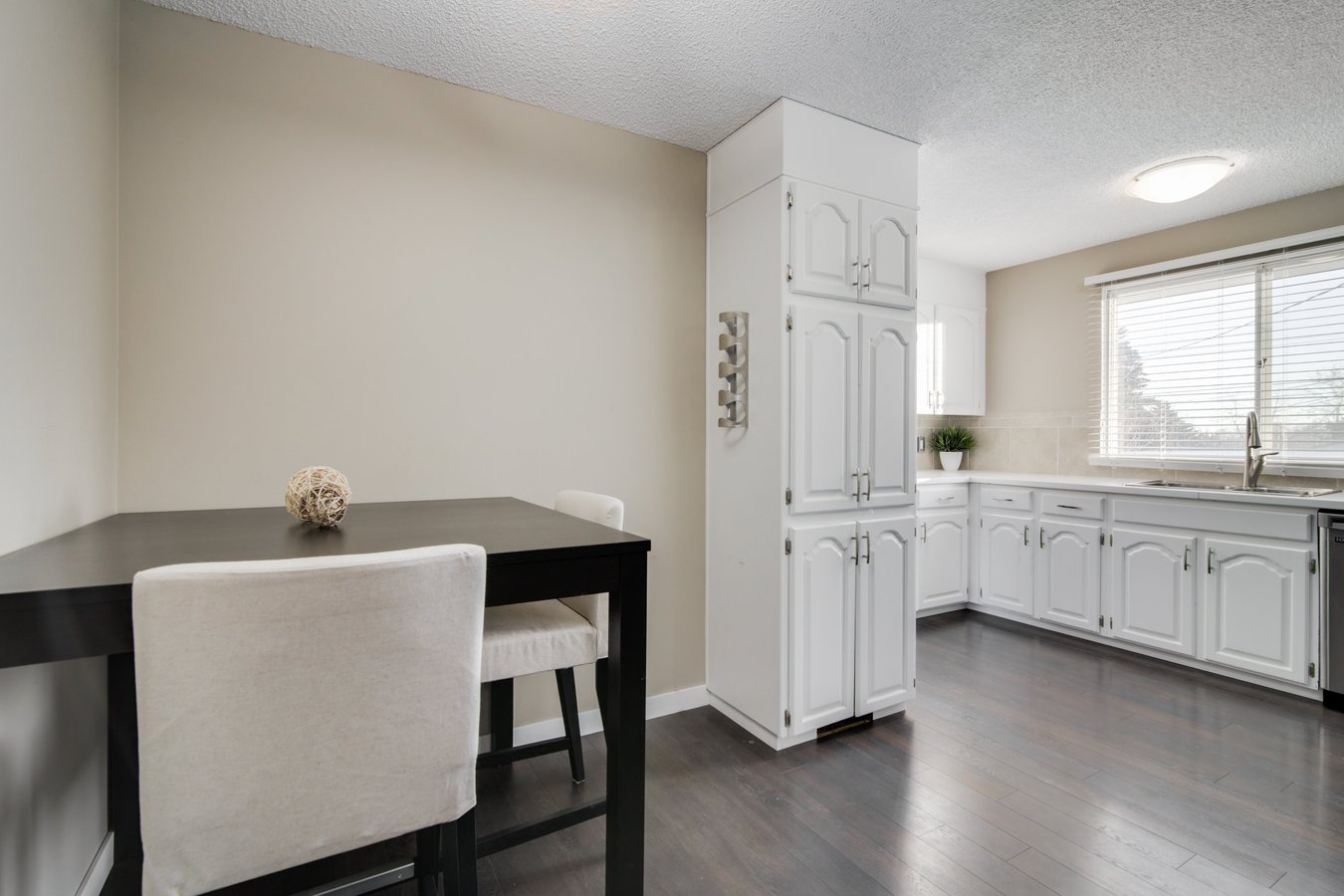 1035 Hunterdale Place Northwest - Photo 6