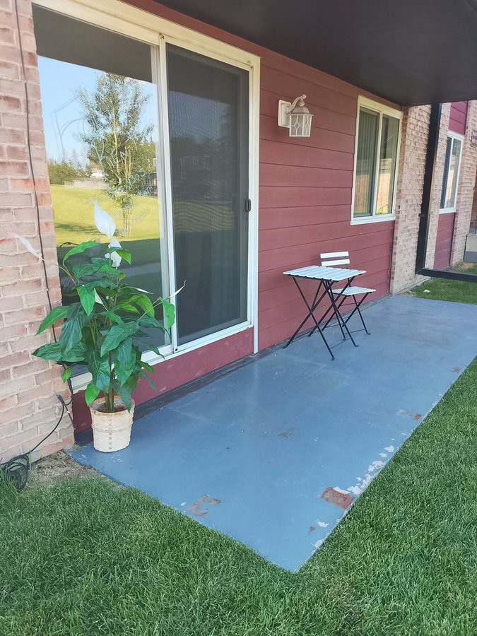 80 Galbraith Drive Southwest - Photo 2