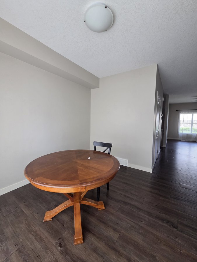 365 Nolancrest Heights Northwest - Photo 4