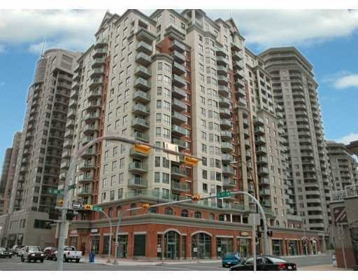 1111 6 Avenue Southwest - Photo 1