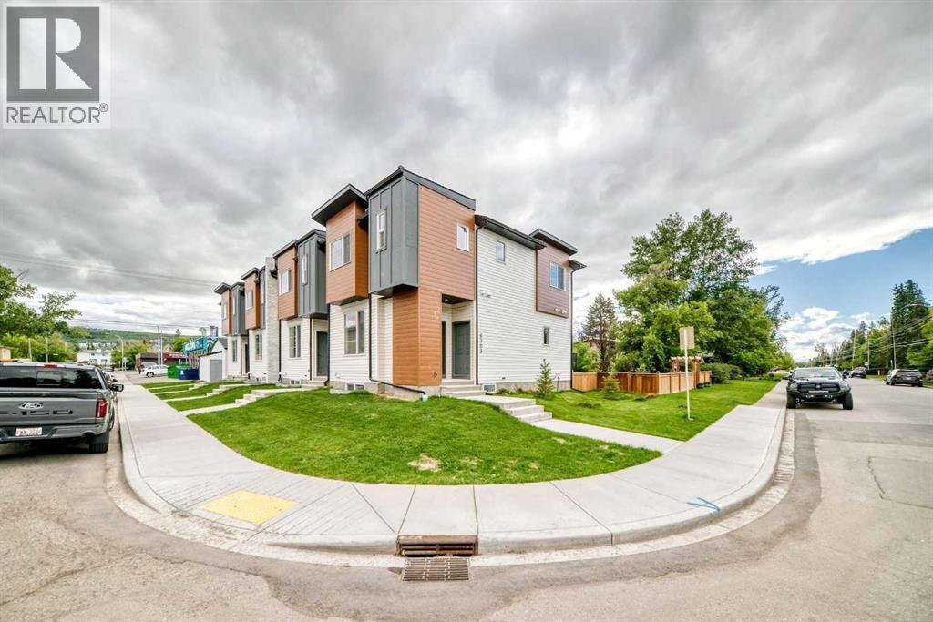 6305 62 Street NW - Photo 1