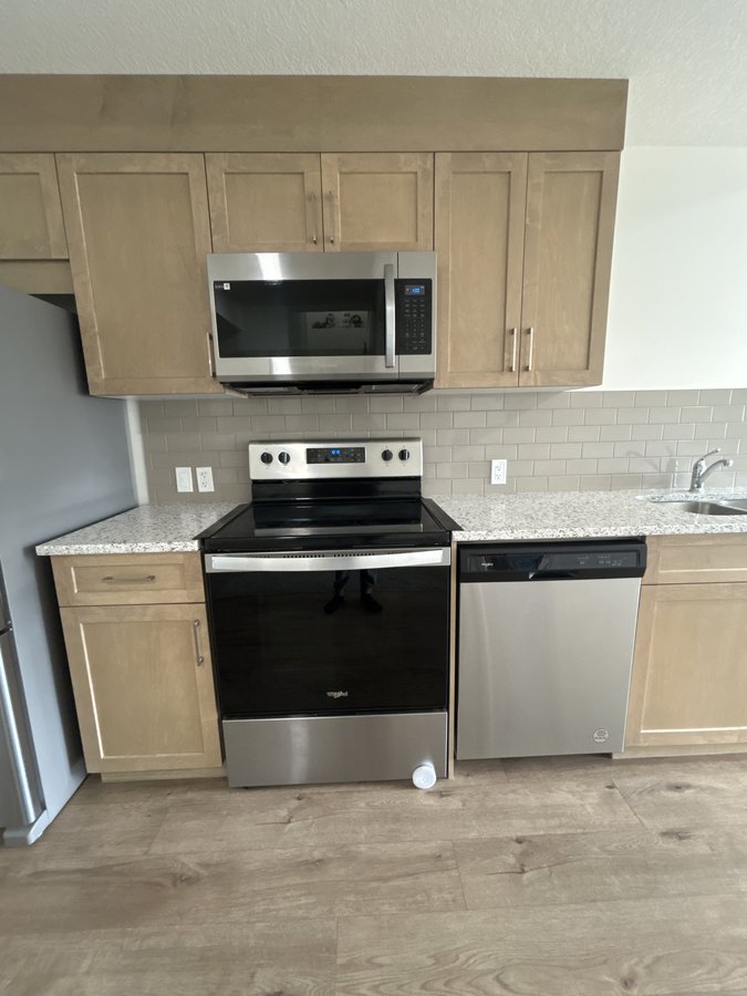 196 Ambleside Crescent Northwest - Photo 13