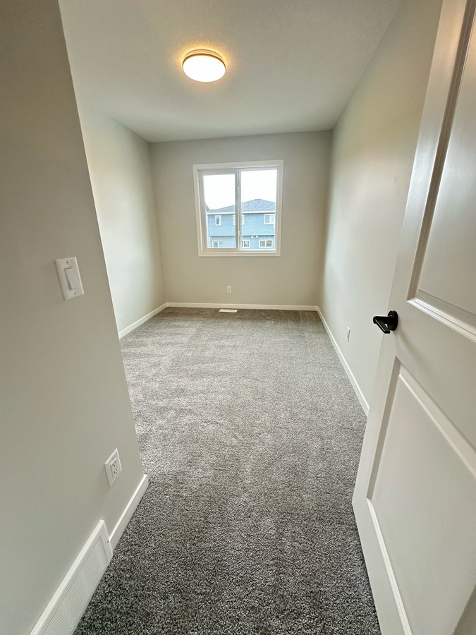 981 Creekview Drive Southwest - Photo 9