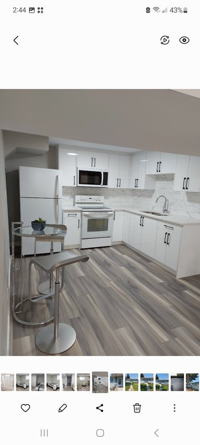 611 Forest Place Southeast - Photo 4
