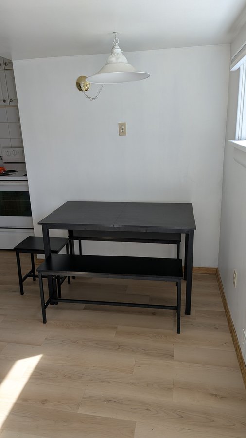 1313 1 Street Northeast - Photo 5