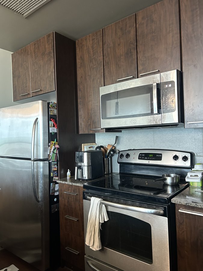 220 12 Avenue Southeast - Photo 5