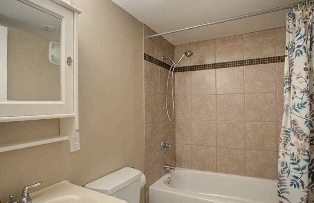 373 Northmount Drive Northwest - Photo 7
