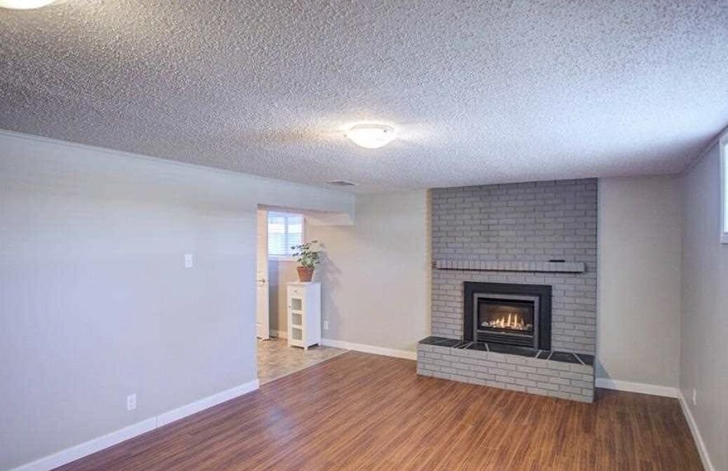 373 Northmount Drive Northwest - Photo 2