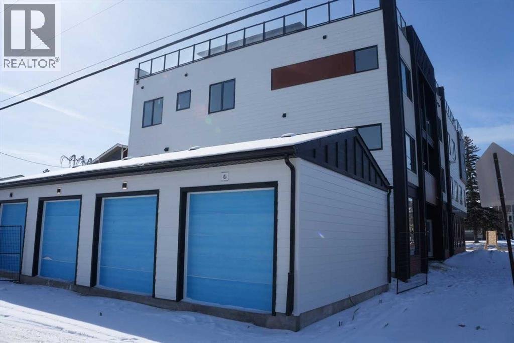 4744 Bowness Road - Photo 5